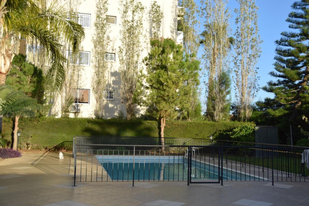 Raise Cosy Studio With Pool In Limassol Exteriör bild