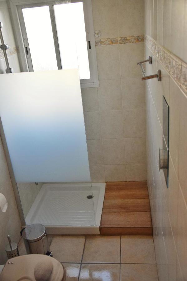 Raise Cosy Studio With Pool In Limassol Exteriör bild