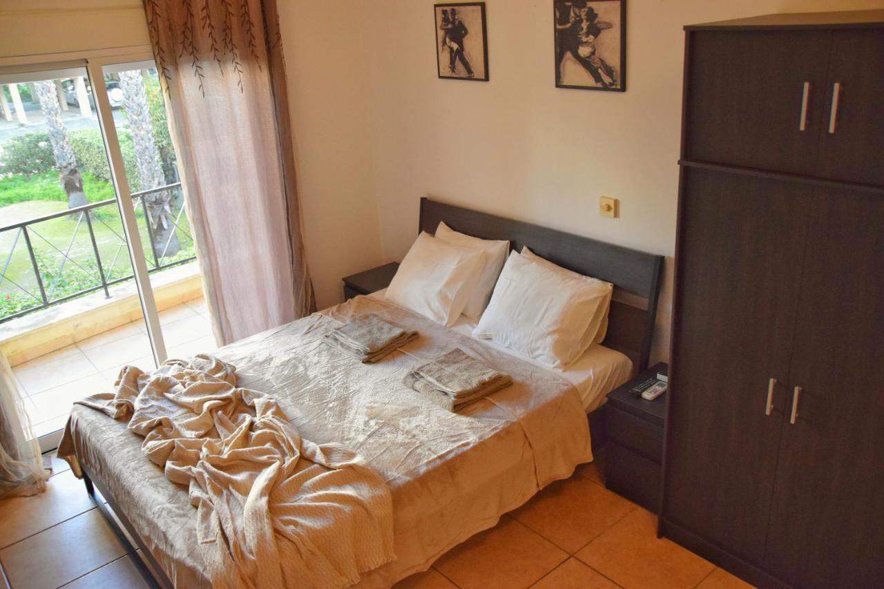Raise Cosy Studio With Pool In Limassol Exteriör bild