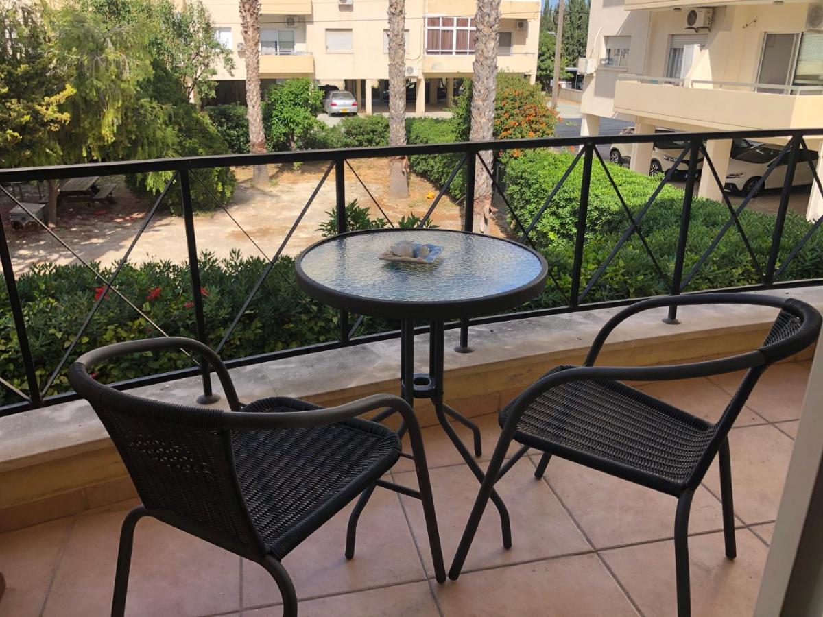 Raise Cosy Studio With Pool In Limassol Exteriör bild
